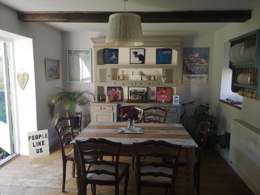 Heath Cottage Lower Southrepps North Norfolk โครเมอร์ ภายนอก รูปภาพ